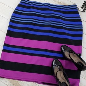 🆕️1X Pencil/Straight Line. Bl/Pk. Elastic. New.